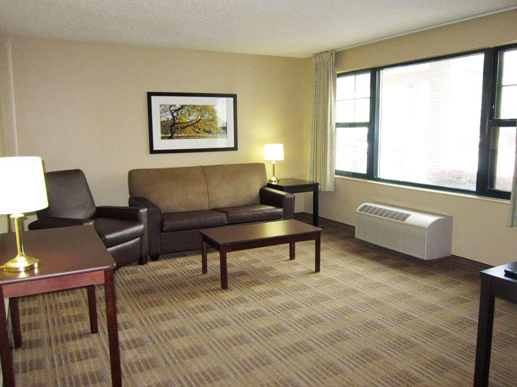 Extended Stay America Suites - Cleveland - Brooklyn Δωμάτιο φωτογραφία