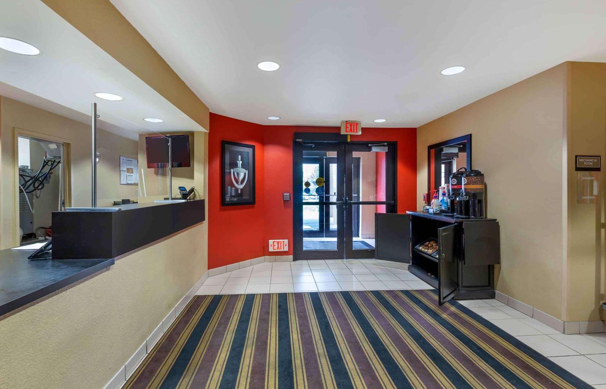 Extended Stay America Suites - Cleveland - Brooklyn Εξωτερικό φωτογραφία