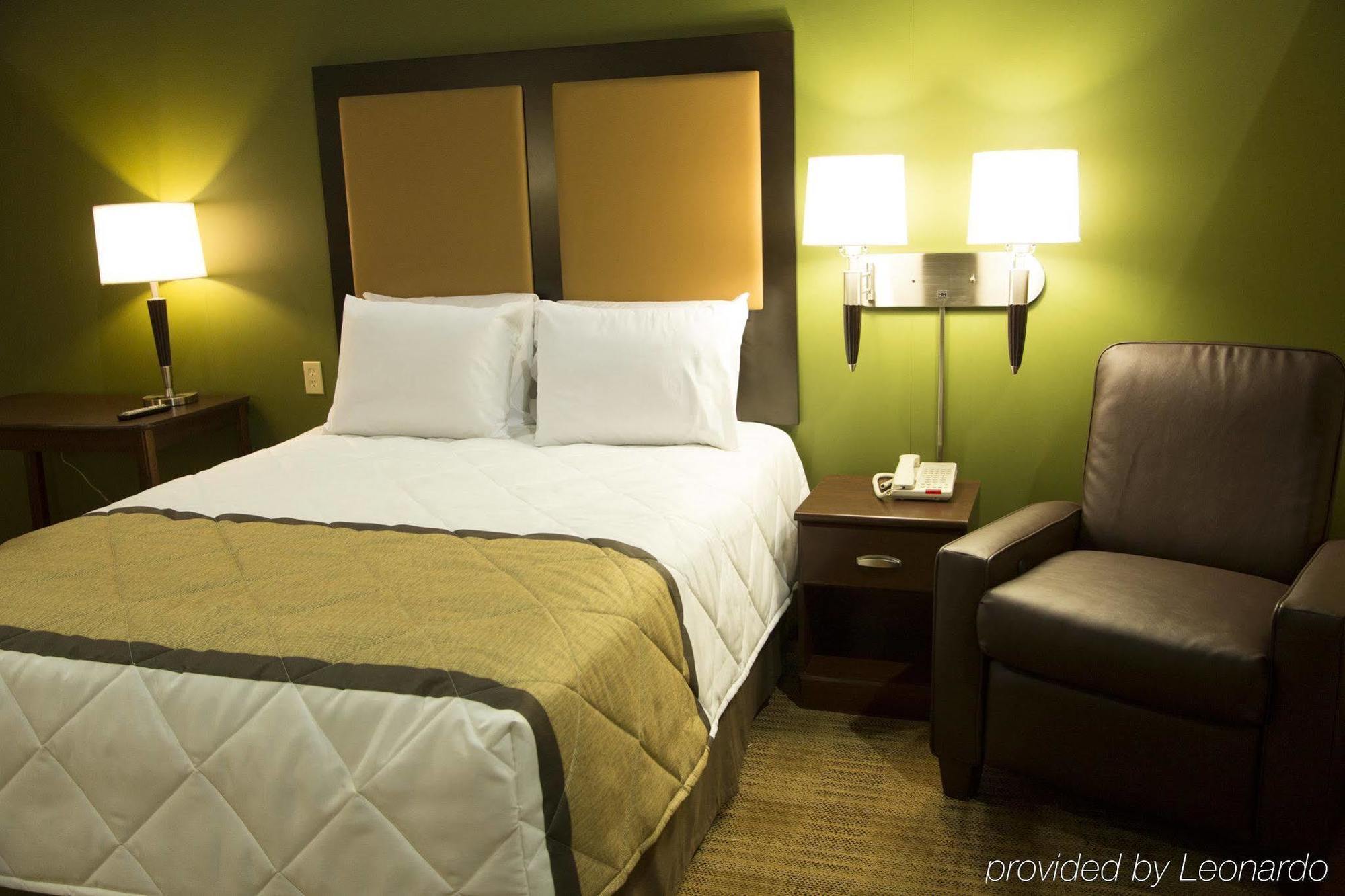 Extended Stay America Suites - Cleveland - Brooklyn Εξωτερικό φωτογραφία