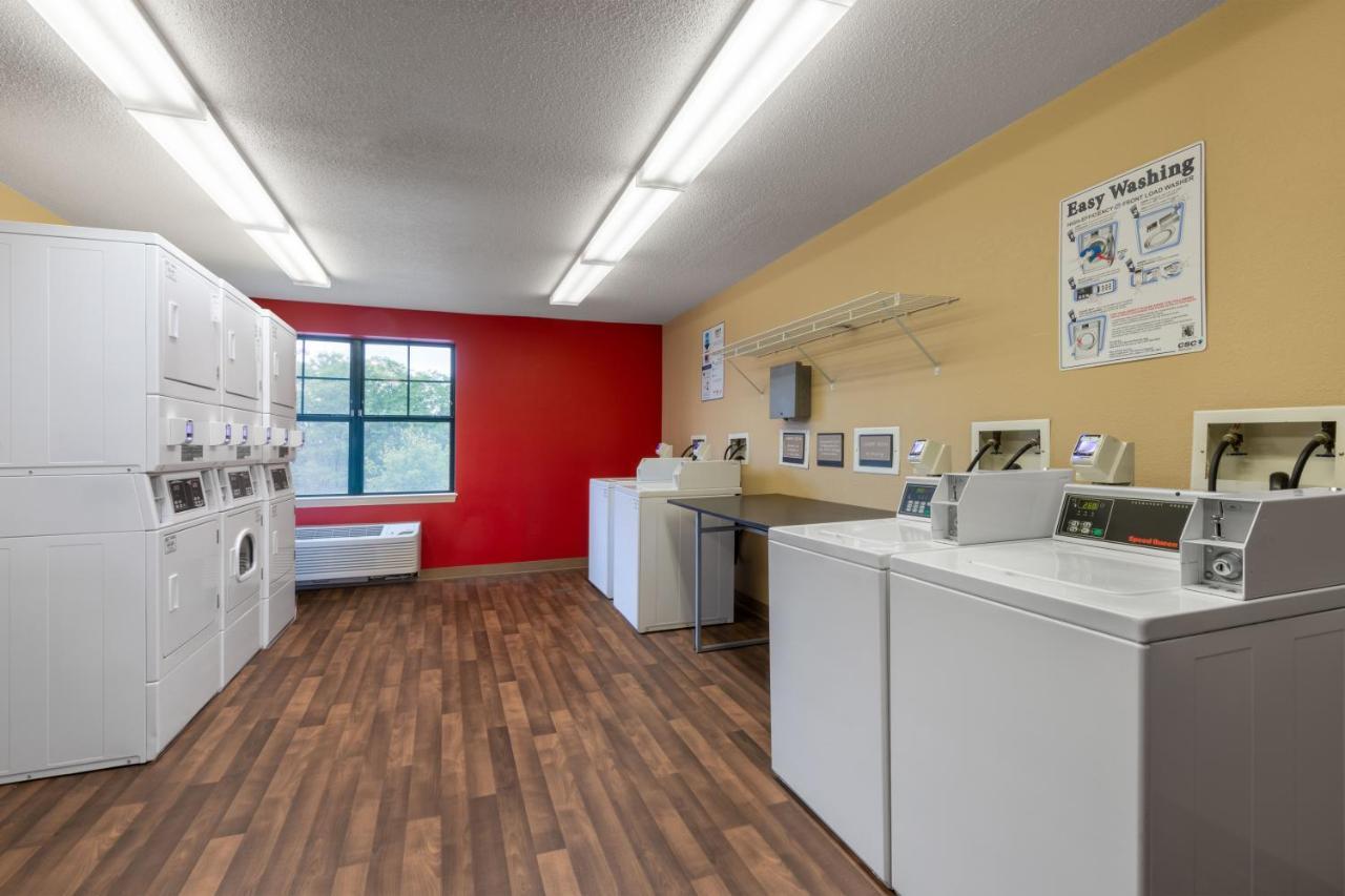 Extended Stay America Suites - Cleveland - Brooklyn Εξωτερικό φωτογραφία