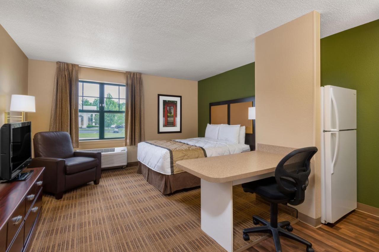 Extended Stay America Suites - Cleveland - Brooklyn Εξωτερικό φωτογραφία